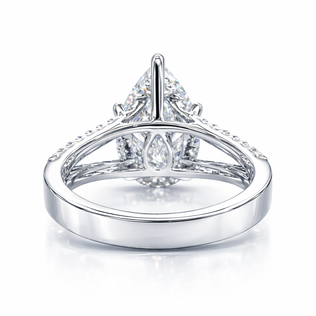 The Madison Pear Shape Split