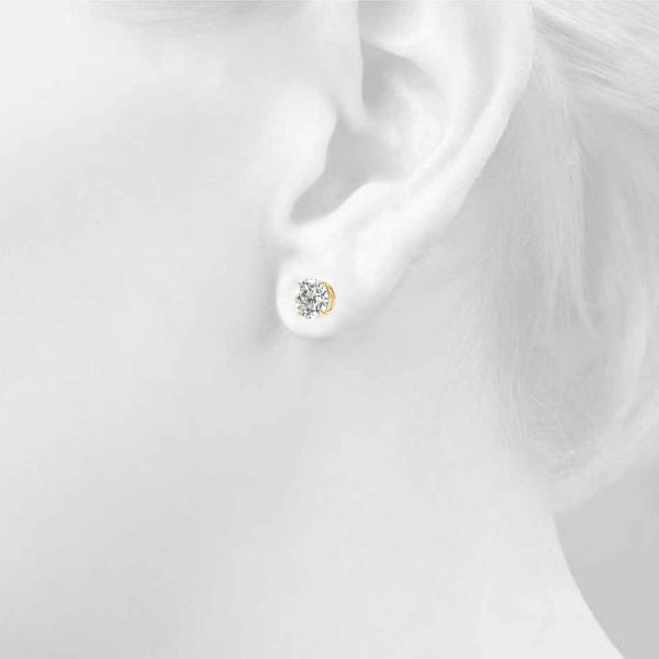 Round Brilliant Stud Earrings 4 Prong