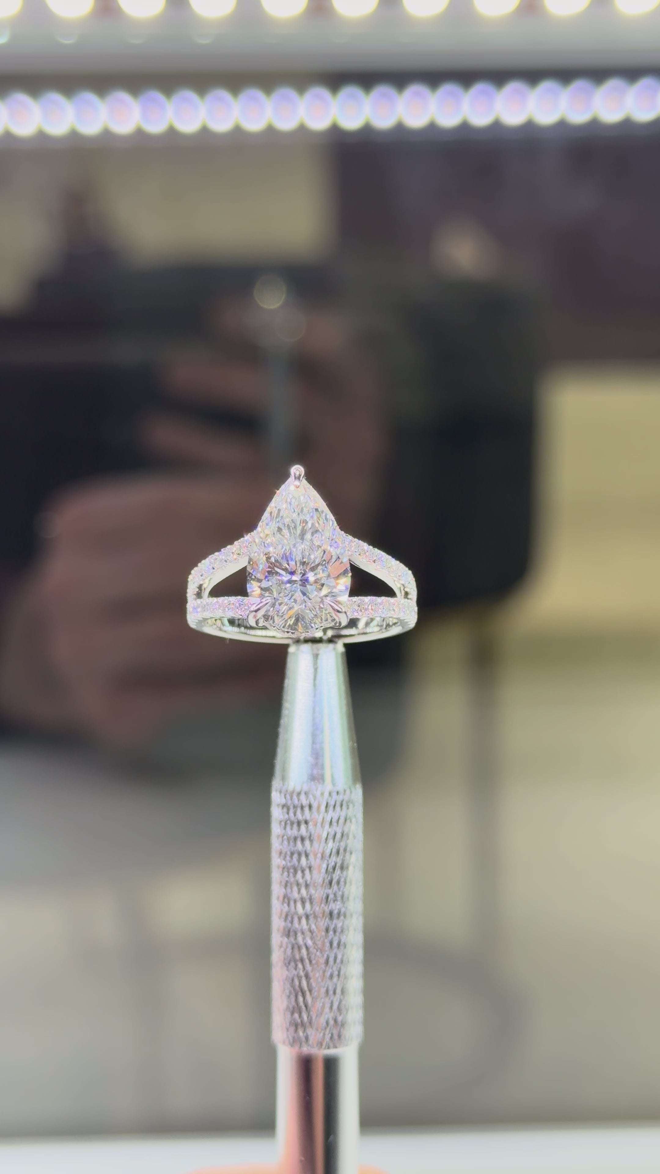 The Madison Pear Shape Split
